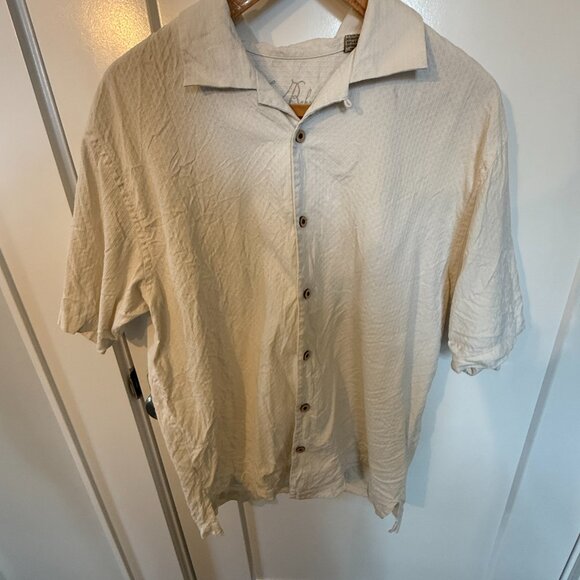 Tommy Bahama Men's Large Las Vegas Poker Short Sleeve Shirt - Picture 3 of 4